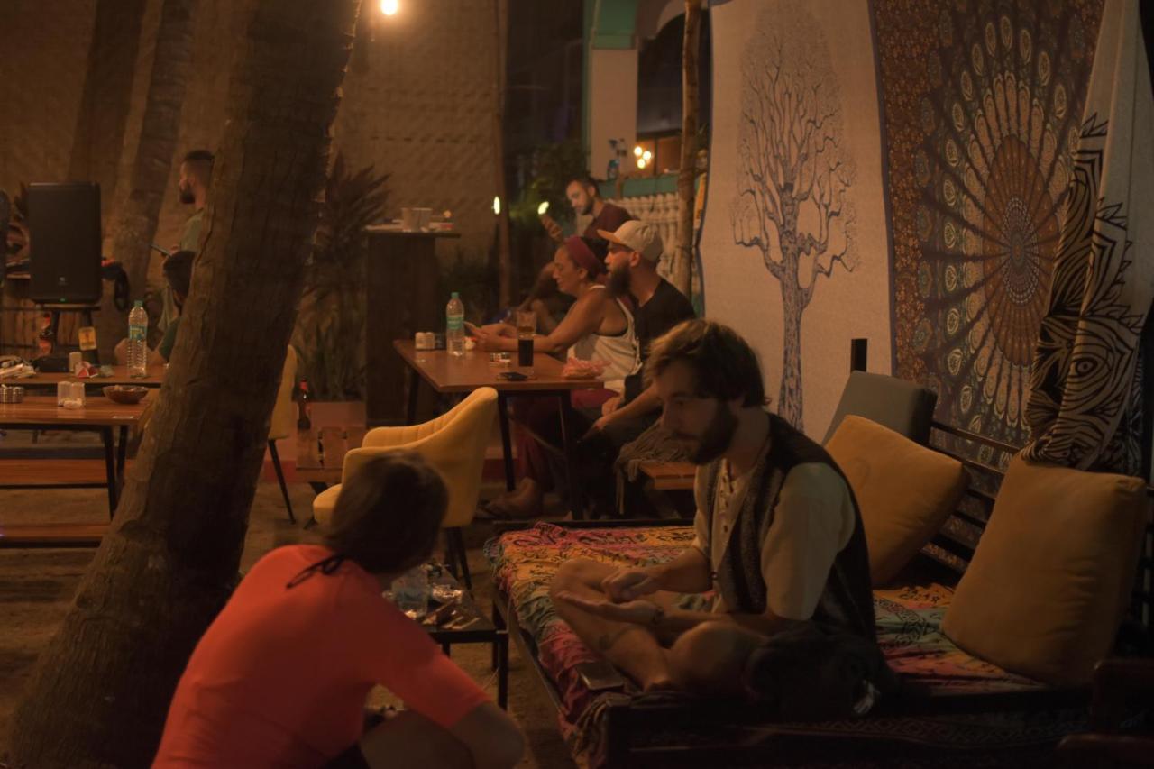 Spirithouse Hostel 阿姆波尔 外观 照片